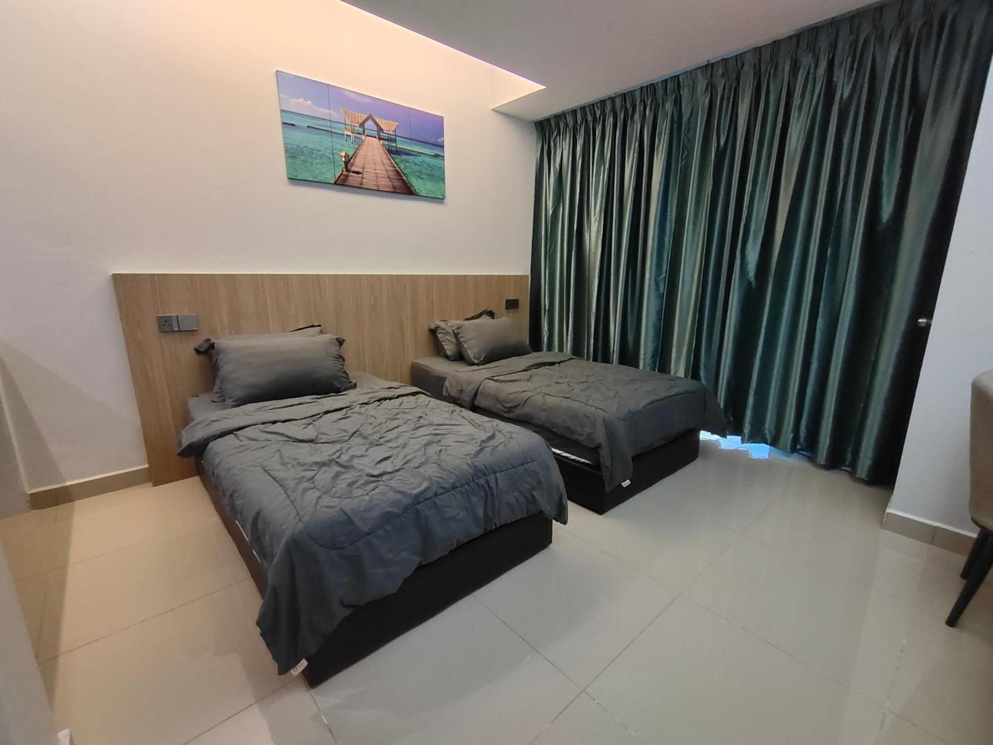 Alish Studio Apartment With Pool, Netflix, Wifi Gua Musang Exterior photo